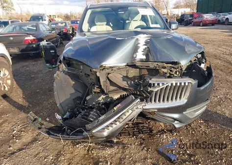 2021 Volvo Xc90 T6 Inscription 7 Passenger z USA, uszkodzony, nr VIN YV4A22PL0M1753700